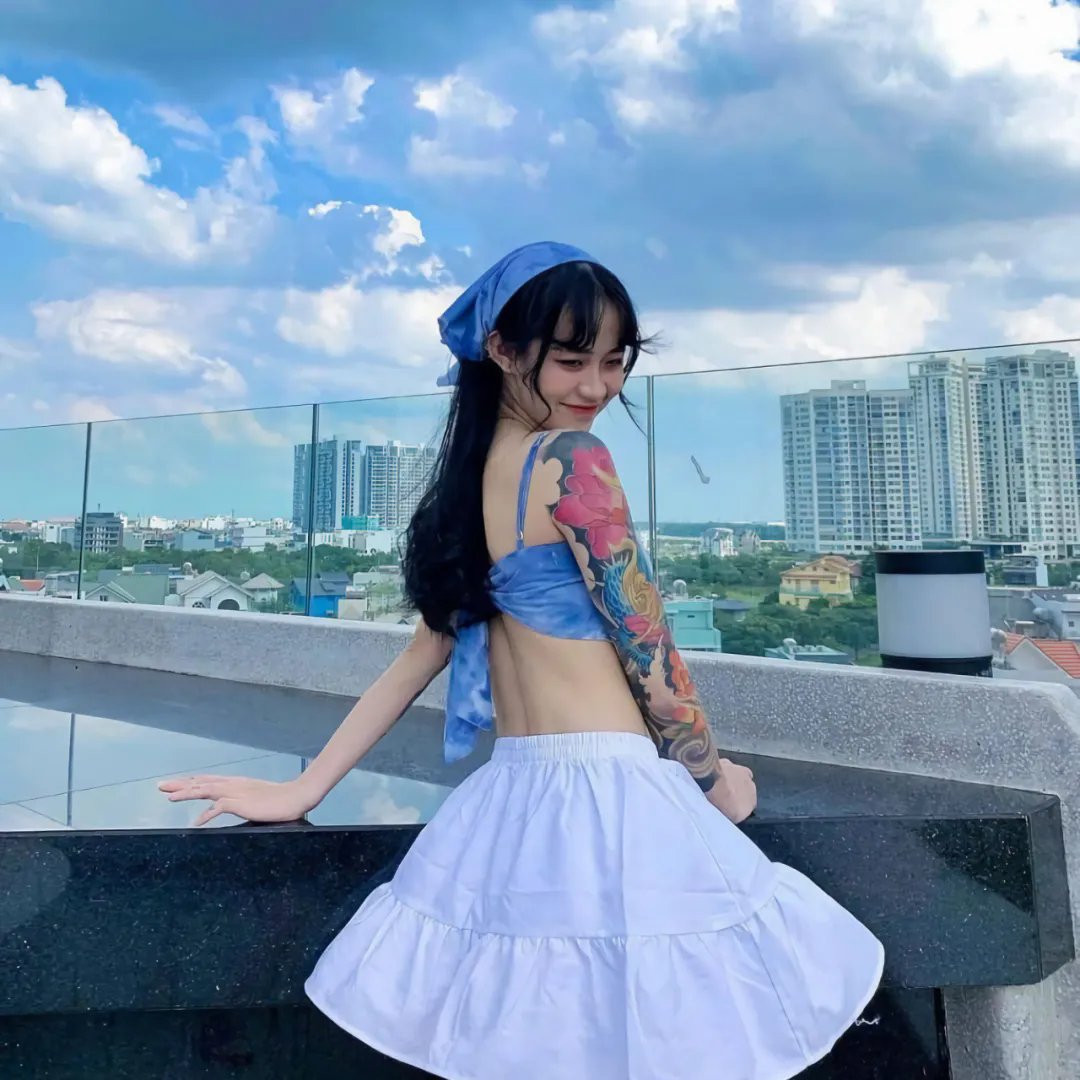 莫斯科来的香烟女孩